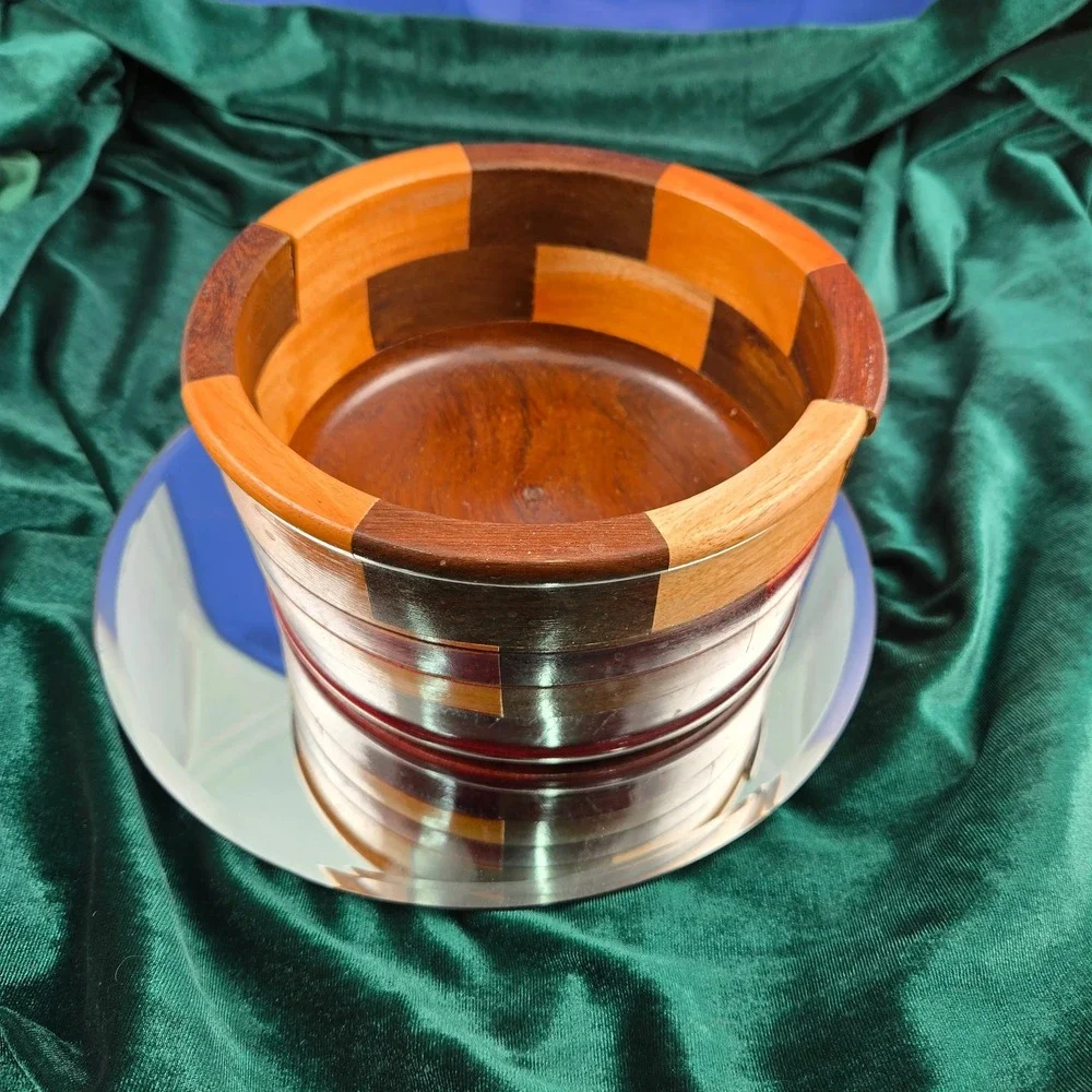 Guatemalan Handcrafted Multi-Tone Wood Bowl‎ Chichicastenango 7.5